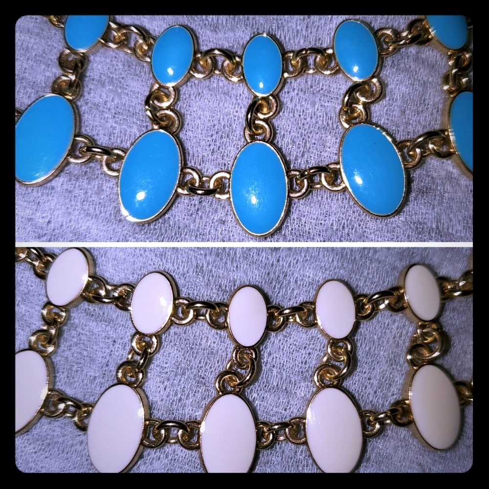 Reversable necklace/earring set